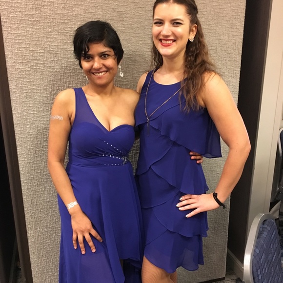 Meet your Posher, Danielle - Picture 2 of 7